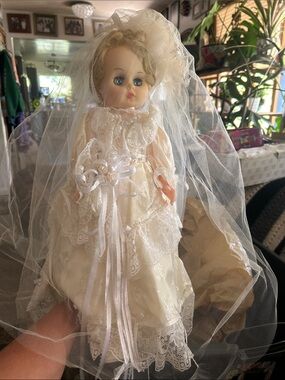 Madame Alexander Ivory & White Bridal Doll with Veil